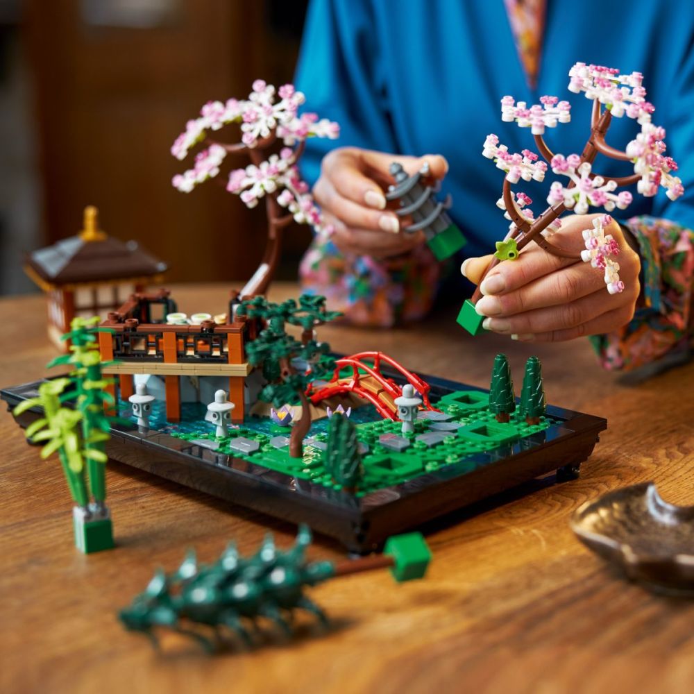 LEGO® Icons - Градина на спокойствието (10315)