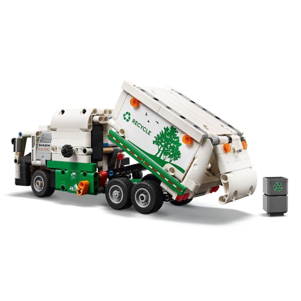 LEGO® Technic - Боклукчийски камион Mack® LR Electric (42167)