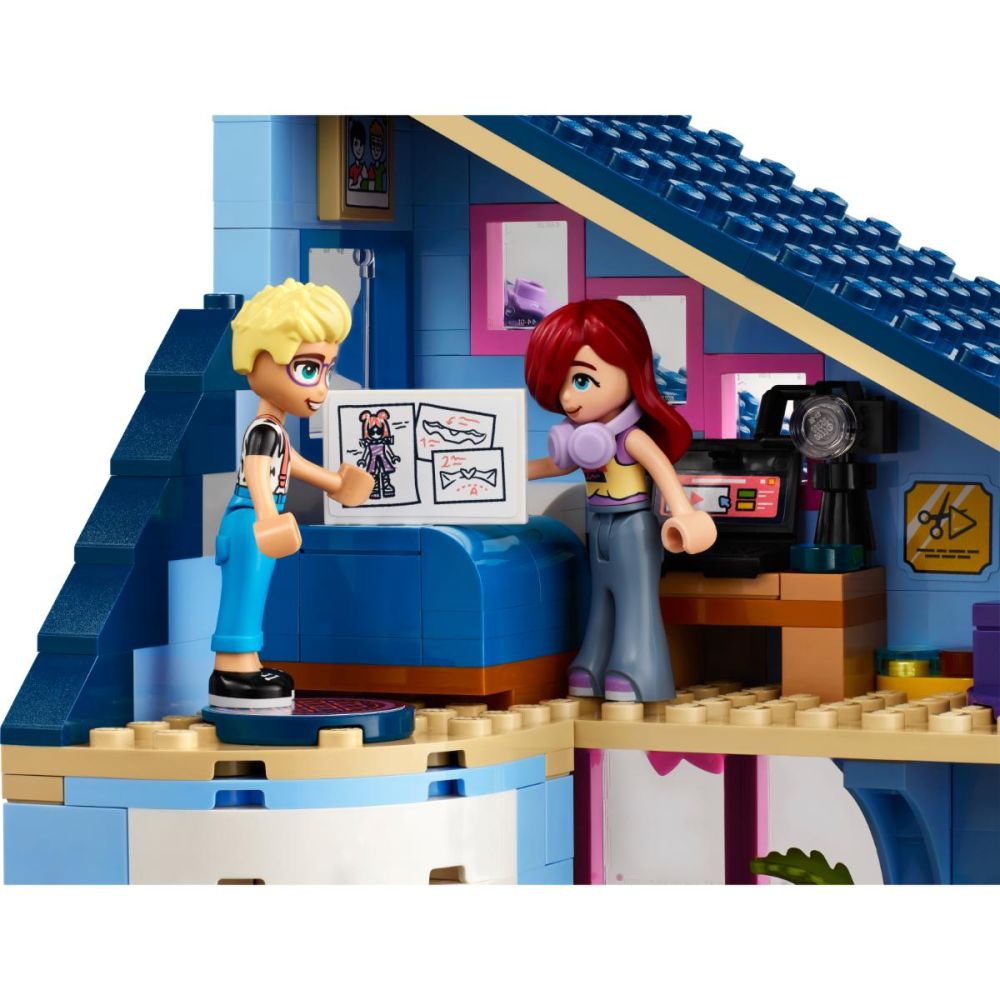 LEGO® Friends - Семейните къщи на Оли и Пейсли (42620)