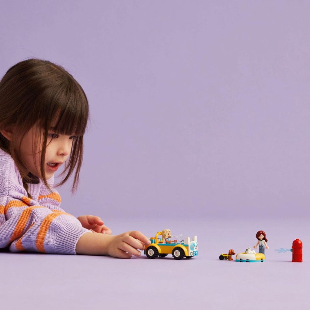 LEGO® Friends - Кола за кучета (42635)