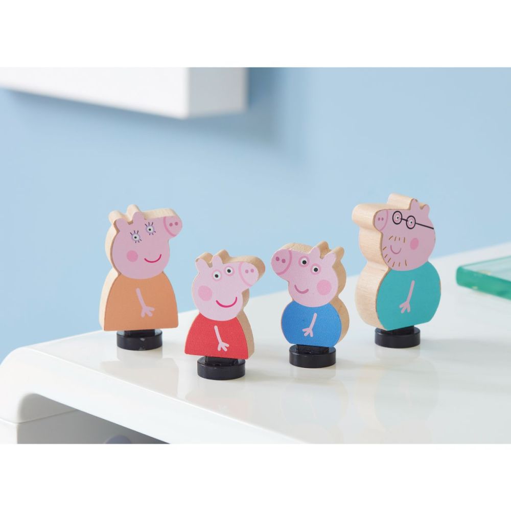 Комплект от 4 дървени фигурки, Peppa Pig