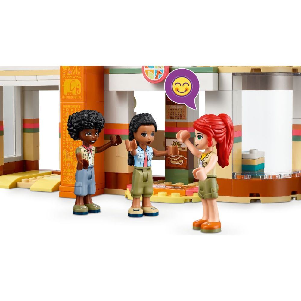 Lego® Friends - Лагера за диви животни на Mia (41717)