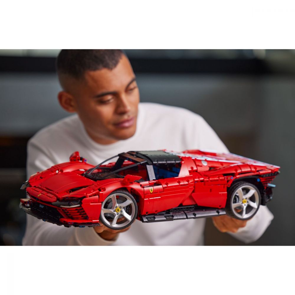 Lego® Technic - Ferrari Daytona SP3 (42143)