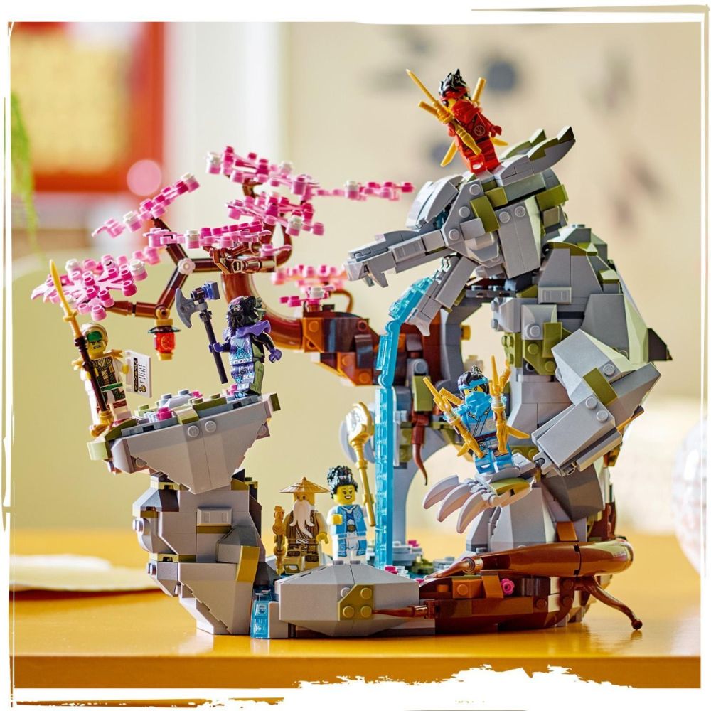 LEGO® Ninjago - Светилище на драконовия камък (71819)
