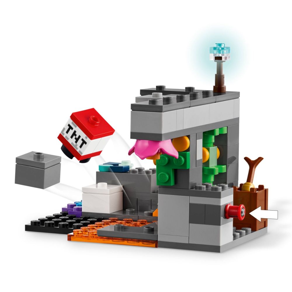 LEGO® Minecraft - Среща с Пазача (21274)