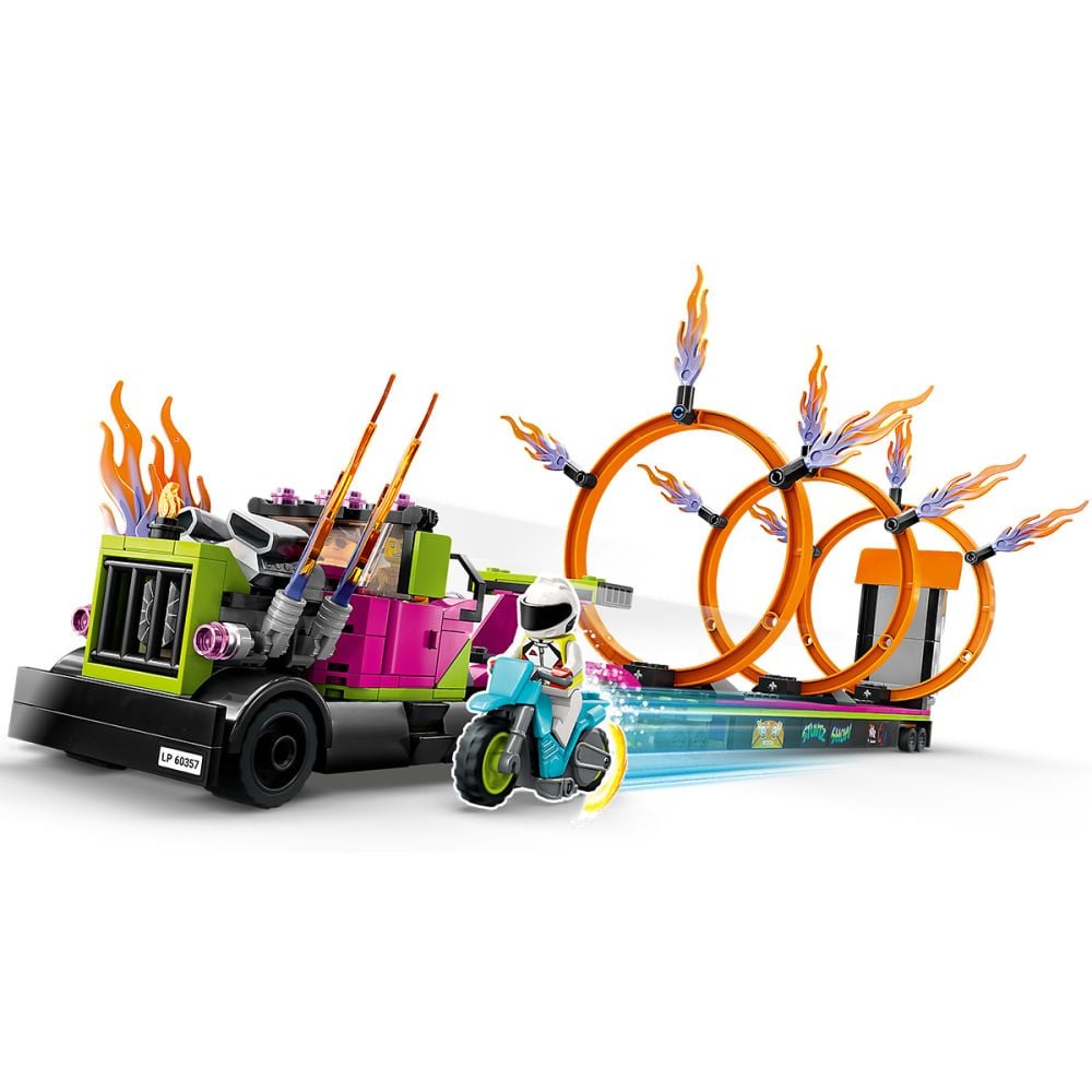 LEGO® City Stuntz - Предизвикателство с камион за каскади и огнен обръч (60357)