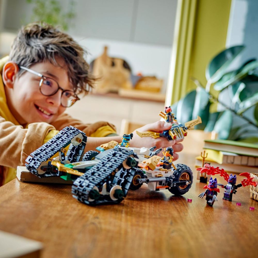 LEGO® Ninjago - Комбинирано превозно средство на отбора нинджи (71820)