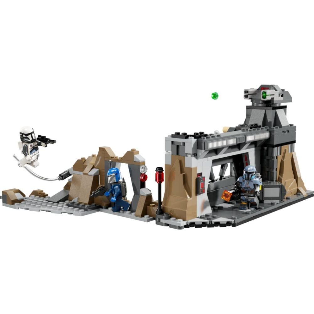 LEGO® Star Wars - Битка между Паз Висла и Моф Гидиън (75386)