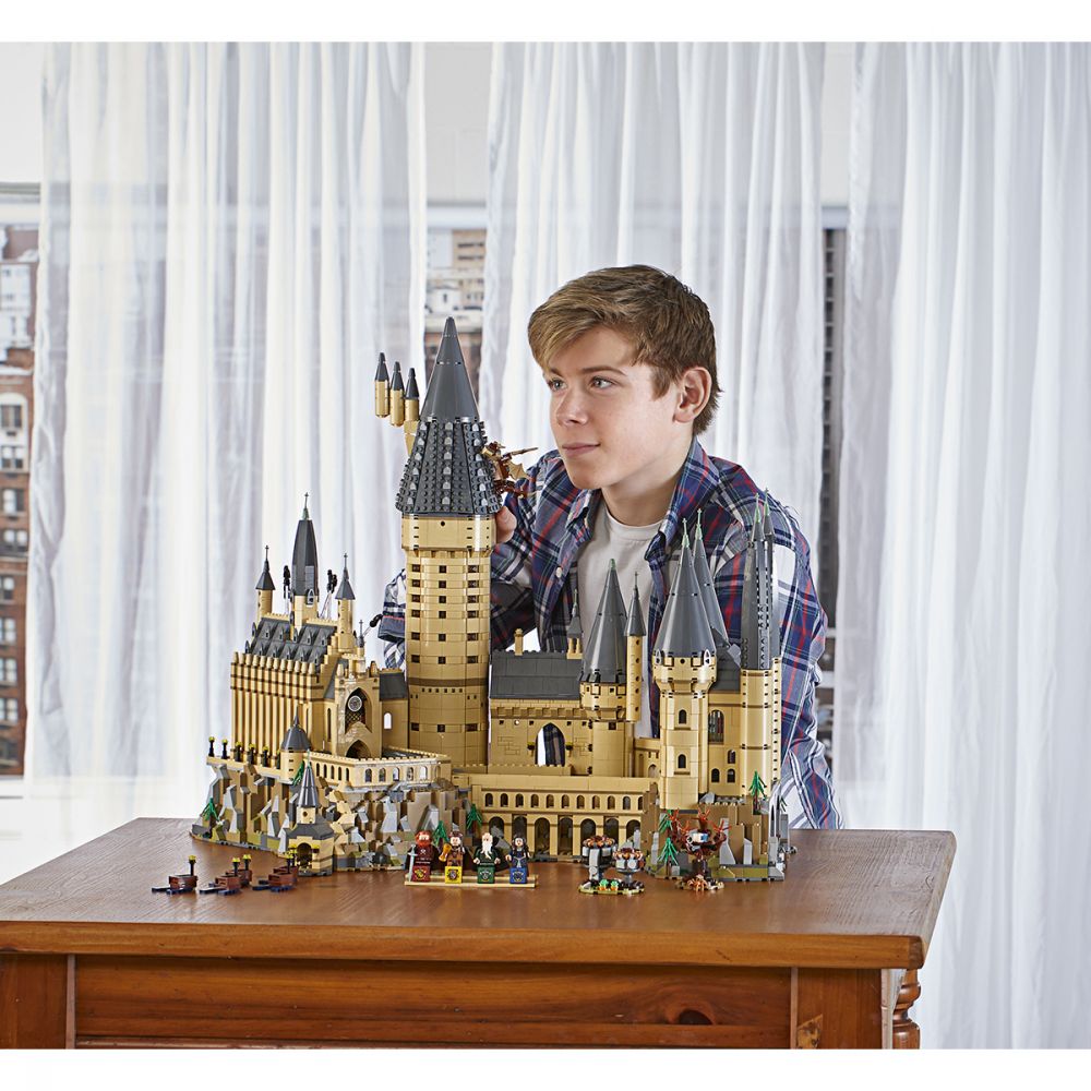 LEGO® Harry Potter™ - Замъкът Хогуортс (71043)