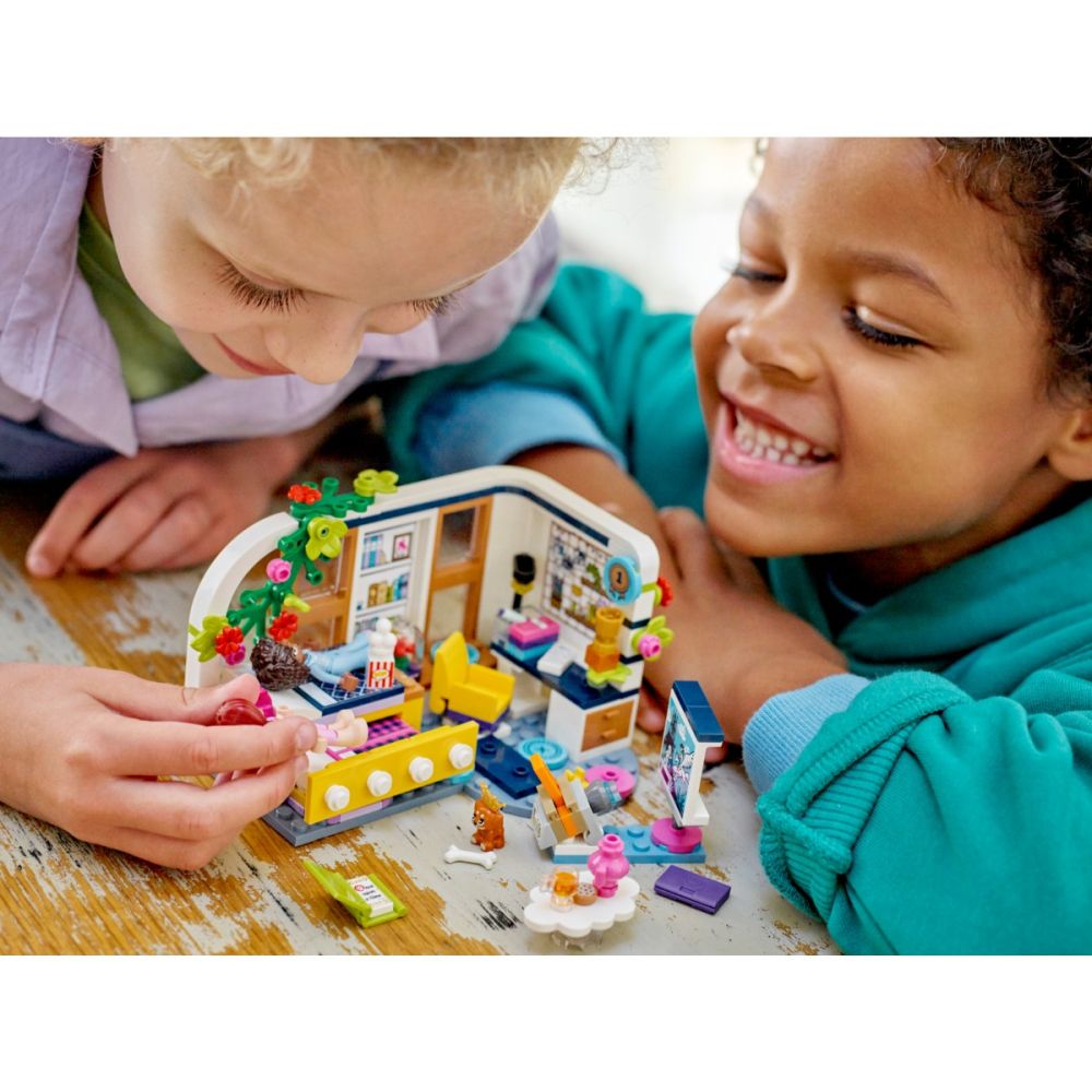 LEGO® Friends - Стаята на Алия (41740)