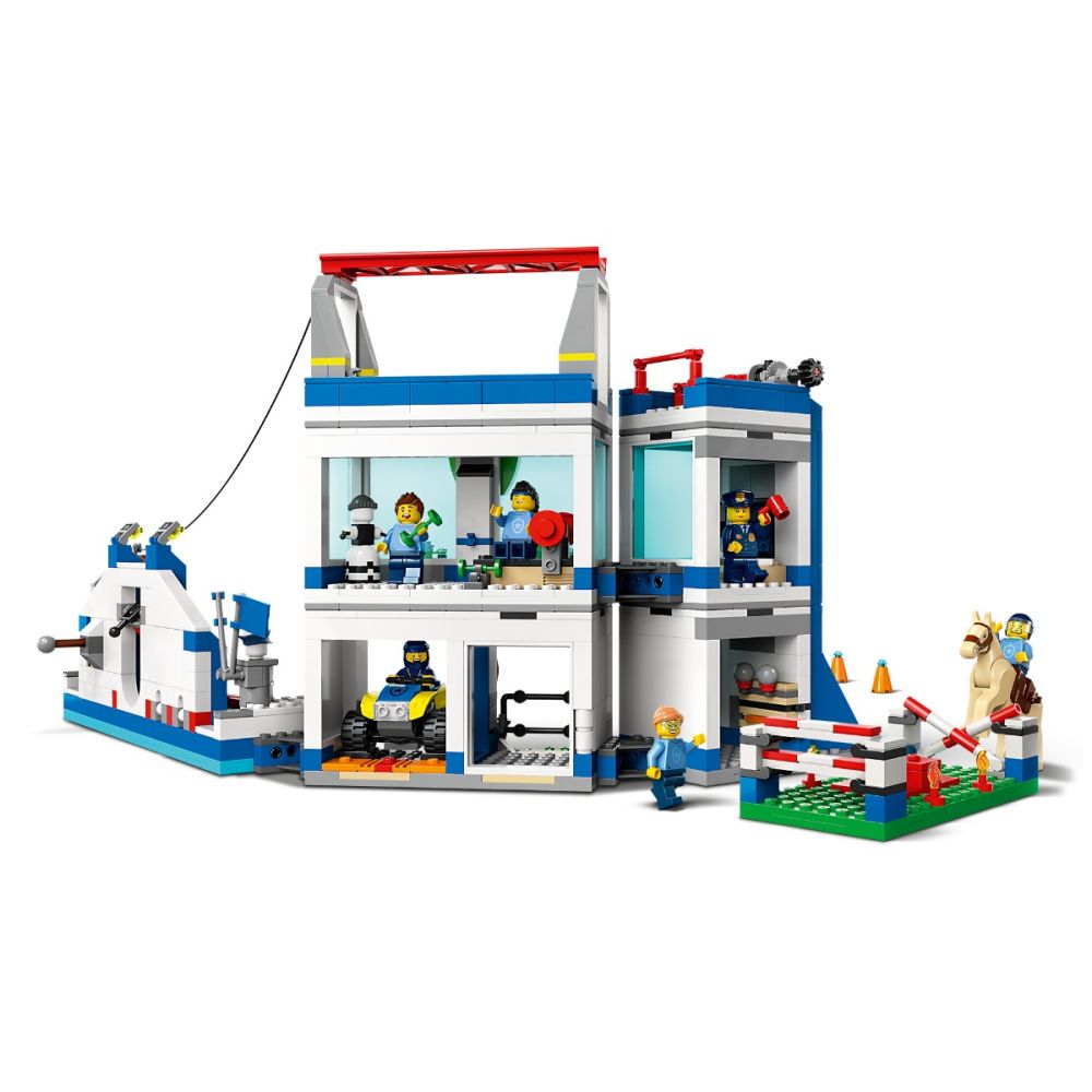 LEGO® City - Полицейска академия (60372)