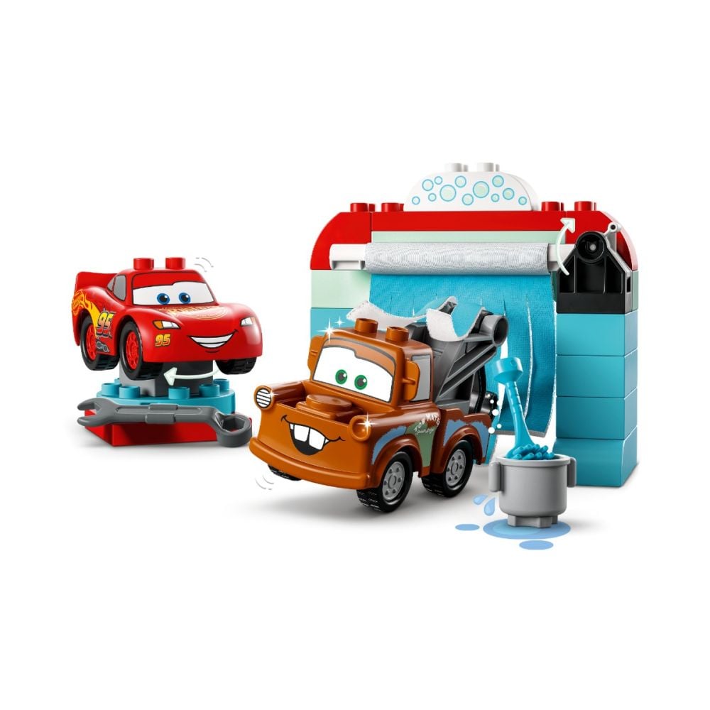 LEGO® DUPLO® - Забавления на автомивката със Светкавицата Маккуин и Матю (10996)