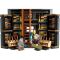 LEGO® Harry Potter - Оливандър и дрехи от Мадам Молкин (76439)