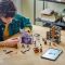 LEGO® Harry Potter - Оливандър и дрехи от Мадам Молкин (76439)