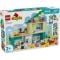 LEGO® DUPLO - Модерна семейна къща „3 в 1“ с фигури (10470)