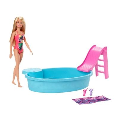 GHL91_001w Set de joaca Barbie, Papusa cu piscina