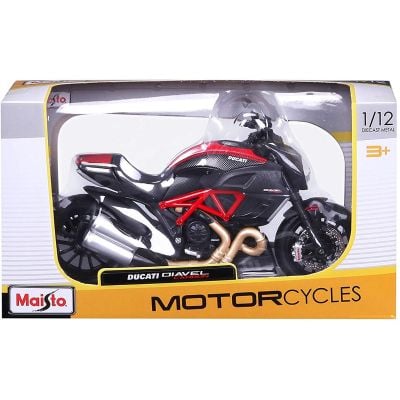 MAIS-31101_2018_074w 090159311010 Мотоциклет Maisto, Ducati Diavel Carbon, 1:12