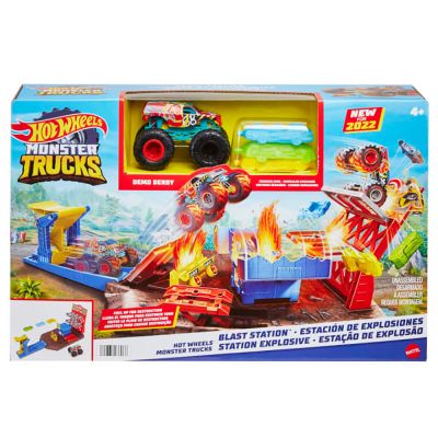 T000HFB12_001w 0194735036066 Комплект за игра с офроуд автомобил Monster Trucks, Hot Wheels, Blast Station, HFB12