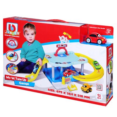 Комплект за игра количка и гараж, Bburago, Volkswagen New Beetle