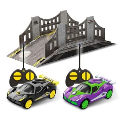 Комплект от 2 колички с дистанционно управление, Bladez, Batman vs Joker