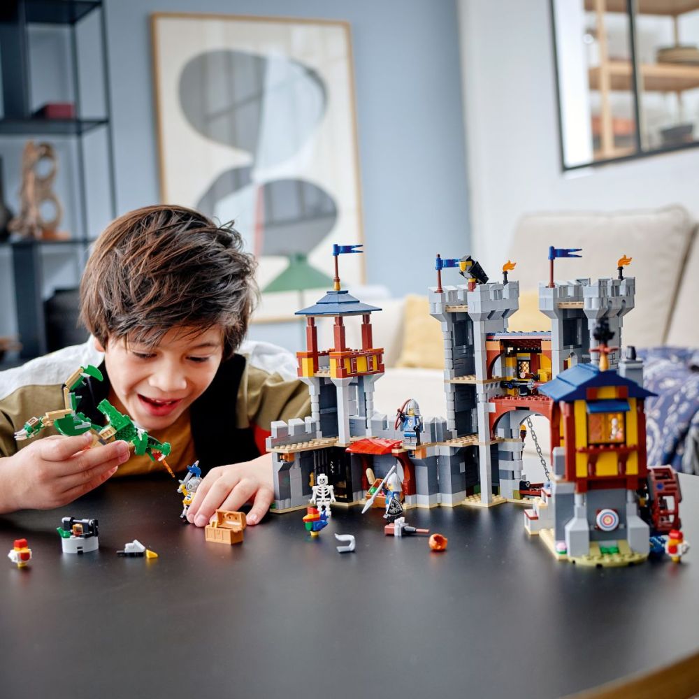 LEGO® Creator - Средновековен замък (31120)