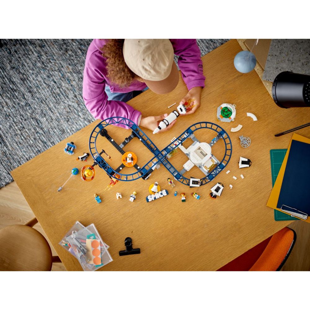 LEGO® Creator - Космическо скоростно влакче (31142)