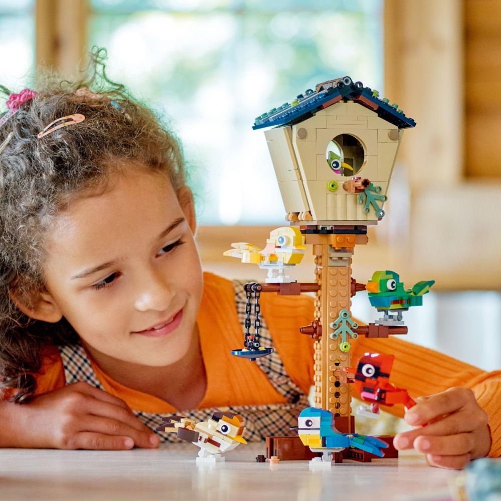 LEGO® Creator - Къщичка за птици (31143 )