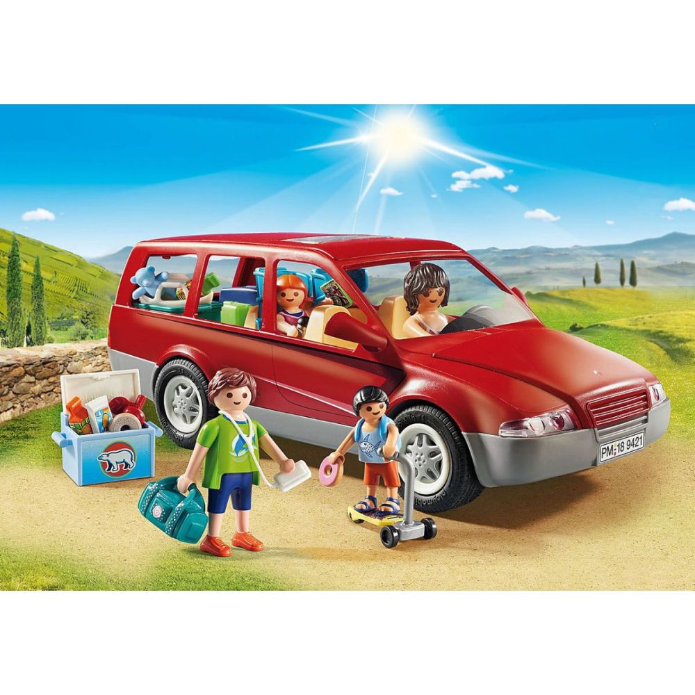 Комплект Playmobil Family Fun Summer Villa - Семеен автомобил