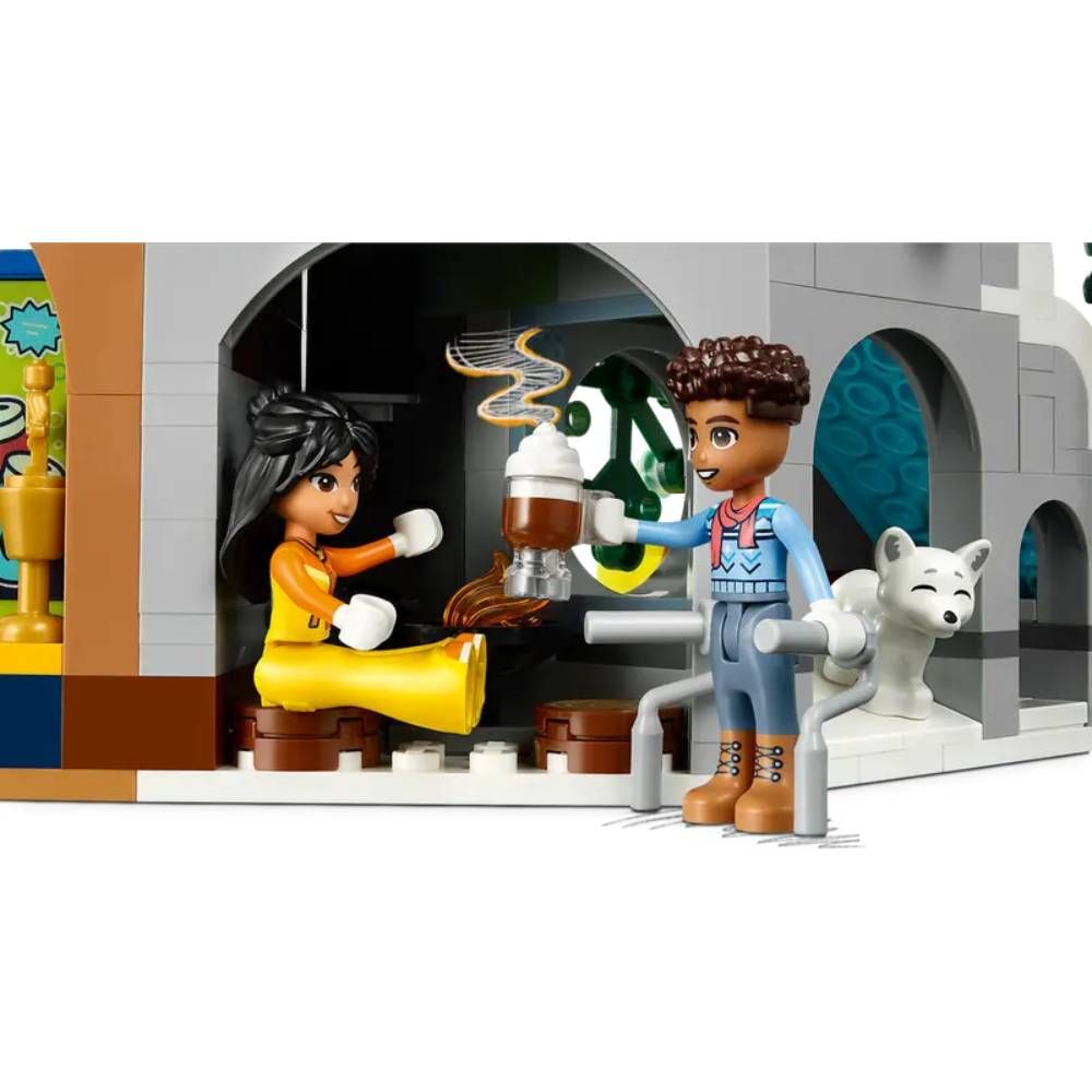 LEGO® Friends - Ски писта и кафе (41756)