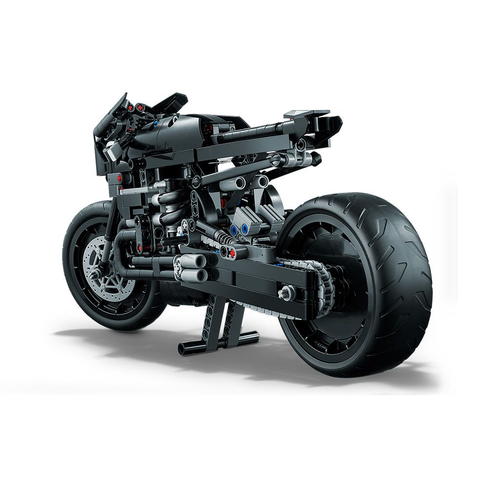LEGO® Technic - БАТМАН БАТМОТОР (42155)