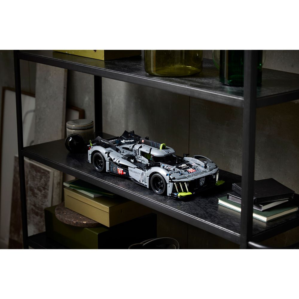 LEGO® Technic - PEUGEOT 9X8 24H Le Mans Hybrid Hypercar (42156)