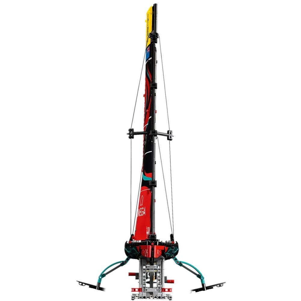 LEGO® Technic - Яхта Emirates Team New Zealand AC75 (42174)