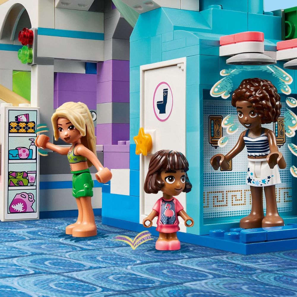 LEGO® Friends -  Воден парк Хартлейк Сити (42630)