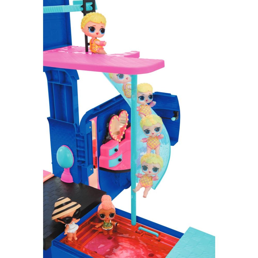 LOL Surprise OMG 4 in 1 Glamper, Комплект за игра Каравана със светлини, звуци и 55 изненади