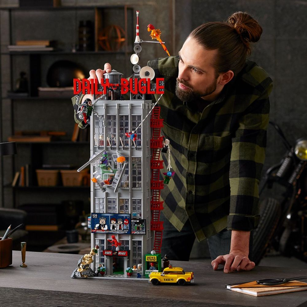 LEGO® Super Heroes - Daily Bugle (76178)