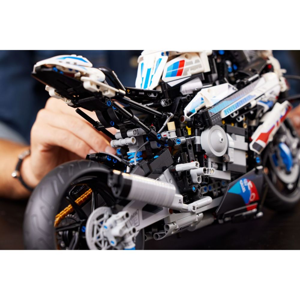 LEGO® Technic - Bmw M 1000 Rr (42130)