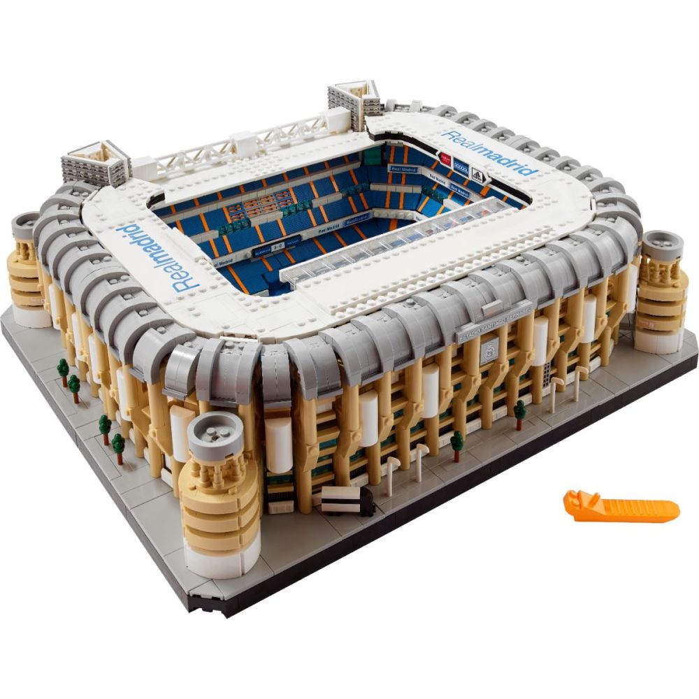 LEGO® Icons - Стадионът на Real Madrid – Santiago Bernabéu (10299)