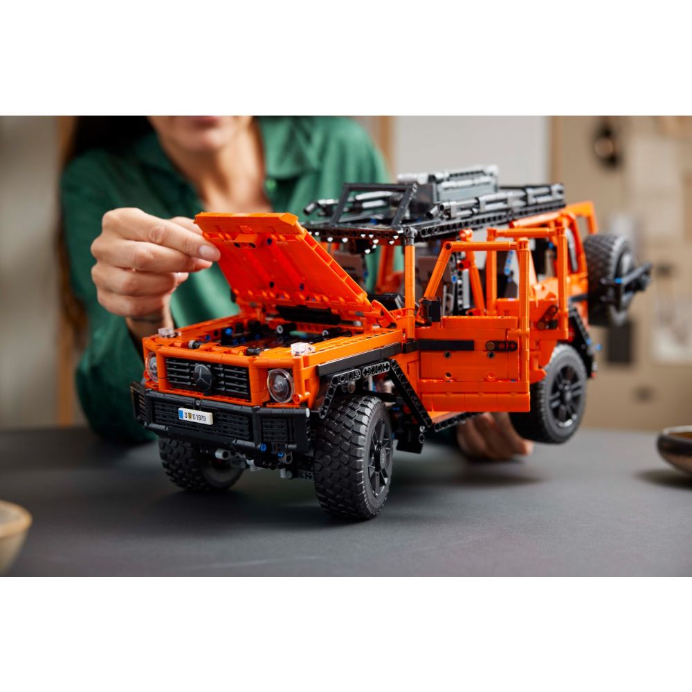 LEGO® Technic - Mercedes-Benz G 500 Professional Line (42177)