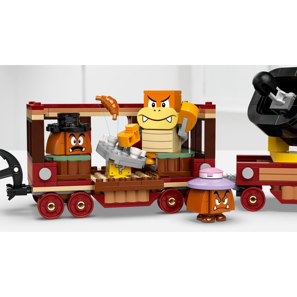 LEGO® Super Mario - Влакът Bowser Express (71437)