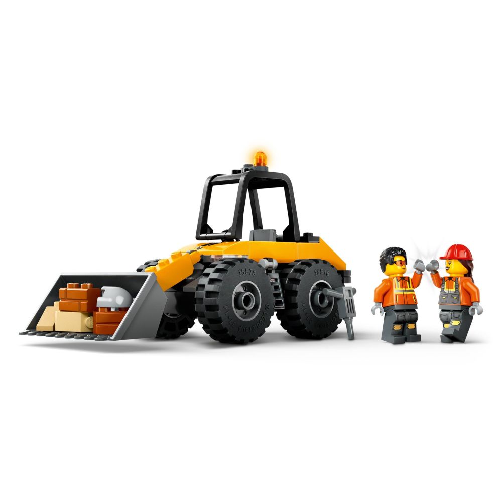 LEGO® City - Жълт колесен товарач (60450)