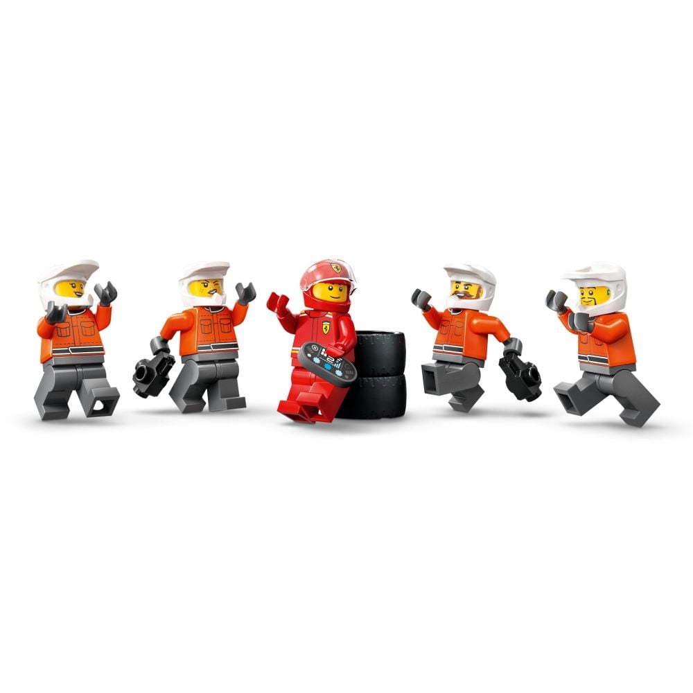 LEGO® City - Питстоп и механици от F1® с кола Ferrari (60443)