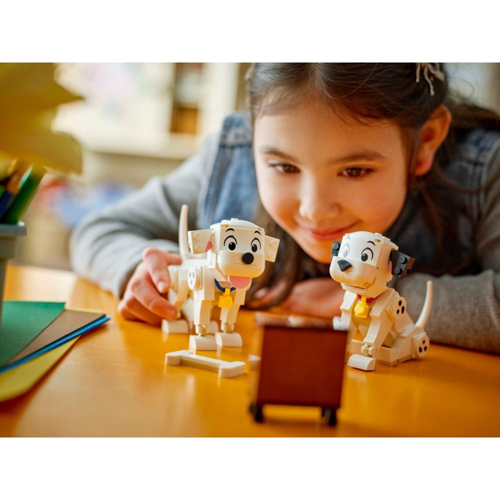 LEGO® Disney Classics - Кученца от „101 далматинци“: Лъки и Пени (43271)