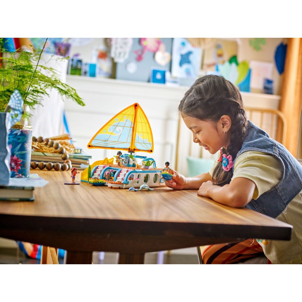 LEGO® Friends - Приключение с лодка (42664)