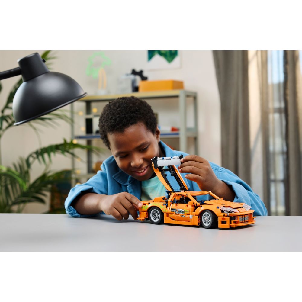 LEGO® Technic - Fast and Furious Toyota Supra MK4 (42204)
