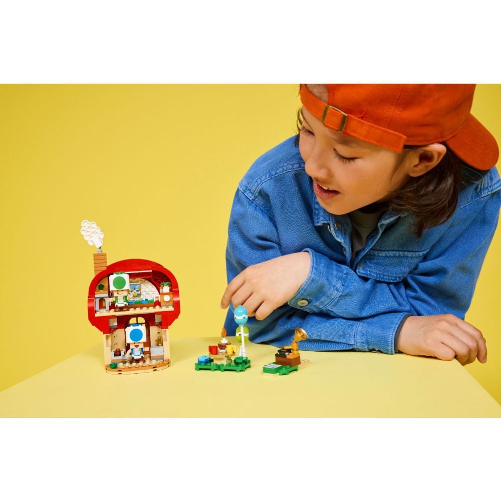 LEGO® Super Mario - Парти в къщата на Toad (72041)