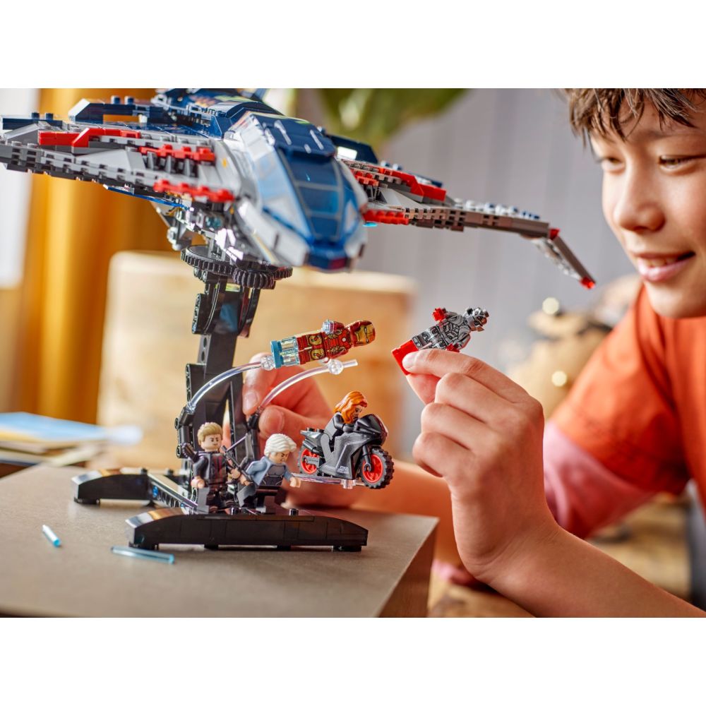 LEGO® Super Heroes - Отмъстителите: Ерата на Ултрон Куинджет (76325)