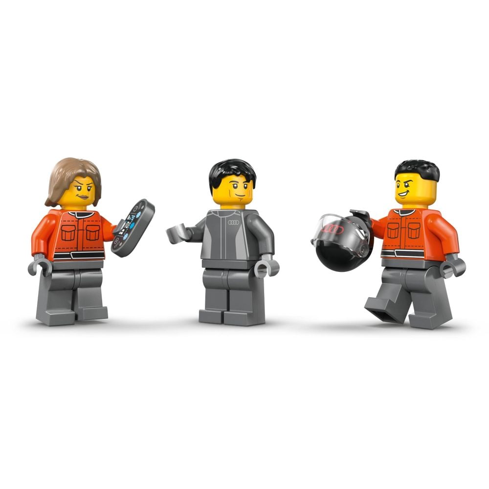 LEGO® City - Камион F1® за показване със състезателна кола Audi F1® (60493)
