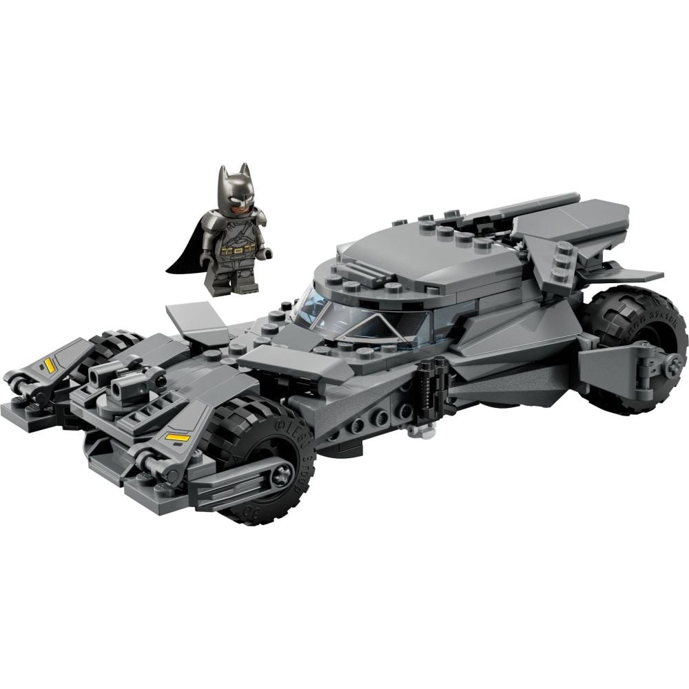 LEGO® Super Heroes - Батман срещу Супермен: Батмобил (76331)