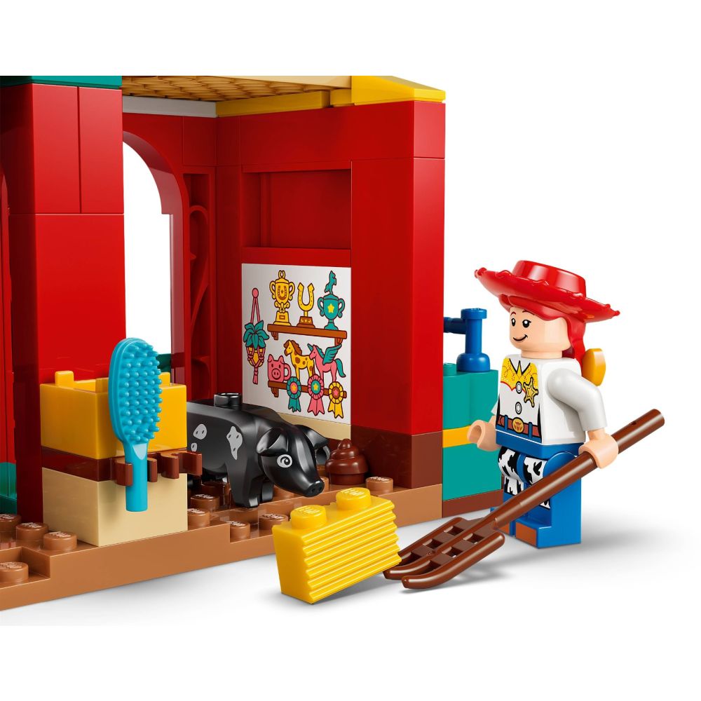 LEGO® Disney Pixar - Ранчото за коне на Блейз (43304)