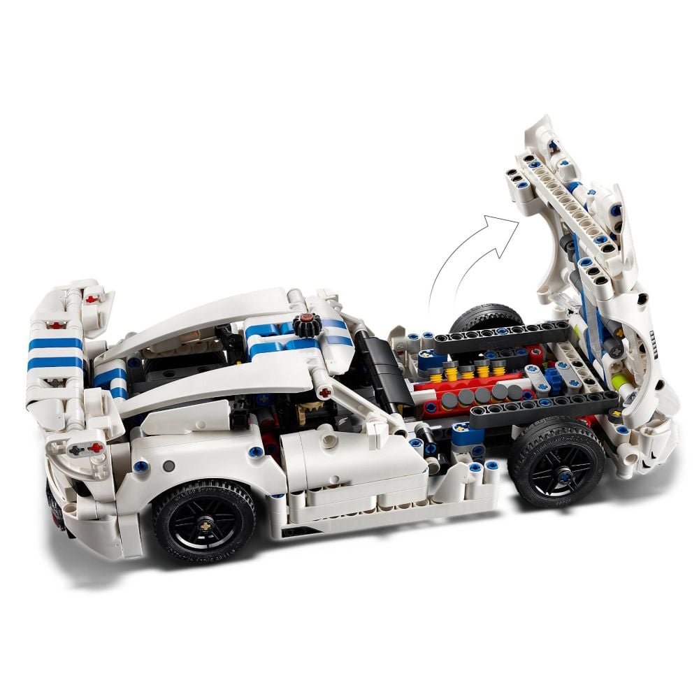 LEGO® Technic - Спортна кола Dodge Viper GTS-R (42234)